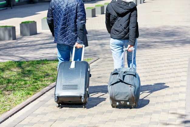 Ride-On Suitcases - Are Motorized Wheels Worth the Weight? Ride-On Suitcases - Are Motorized Wheels Worth the Weight?