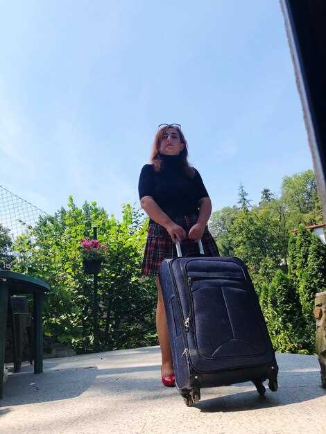Ride-On Suitcases - Are Motorized Wheels Worth the Weight? Ride-On Suitcases - Are Motorized Wheels Worth the Weight?